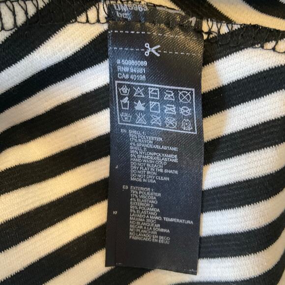 FOREVER 21 Women Mini Dress size M Sleeveless Mesh Detail Stripes Black & White - Picture 9 of 10